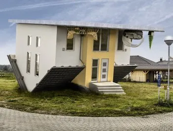 Architekturvisualisierung Haus auf dem Kopf